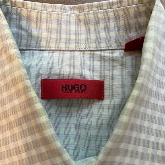 𝅺hugo Hugo Boss plaid shirt - Picture 3 of 9